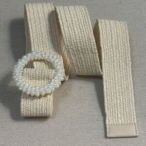 Pearl Buckle Raffia Stretch Belt.1.5 inch Wide 38 inches Long.RichLook Neutral